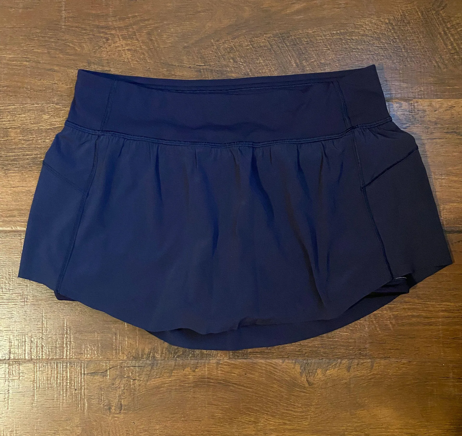 Lululemon SKIRT - Image 2