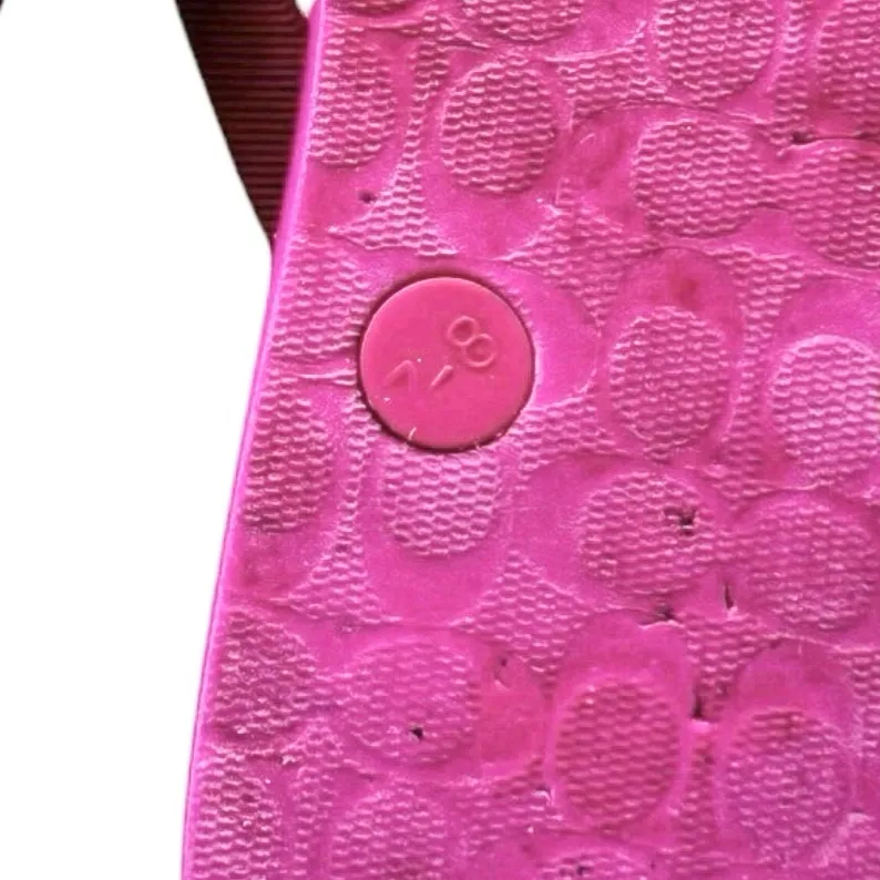 Coach Logo Medallion Pink Flip Flops Sandals Size 7-8 - Image 8