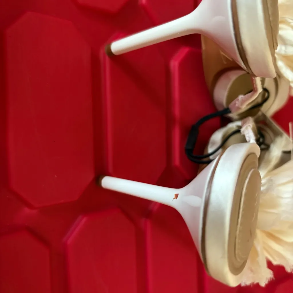 Zara flower heel sandals - Image 8