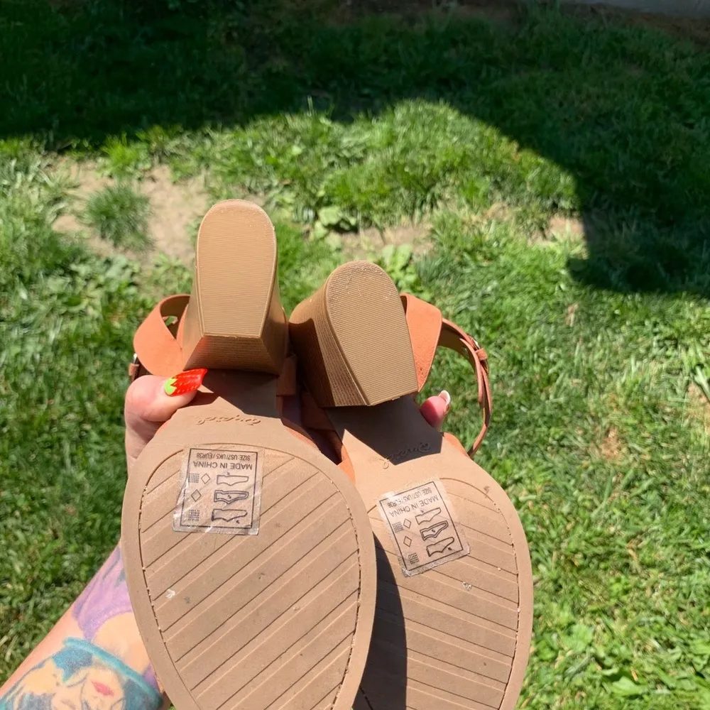 Qupid CUTOUT HEELED‎ SANDALS (HAZEL SUEDE) size 7 spring summer boho ankle fall - Image 12