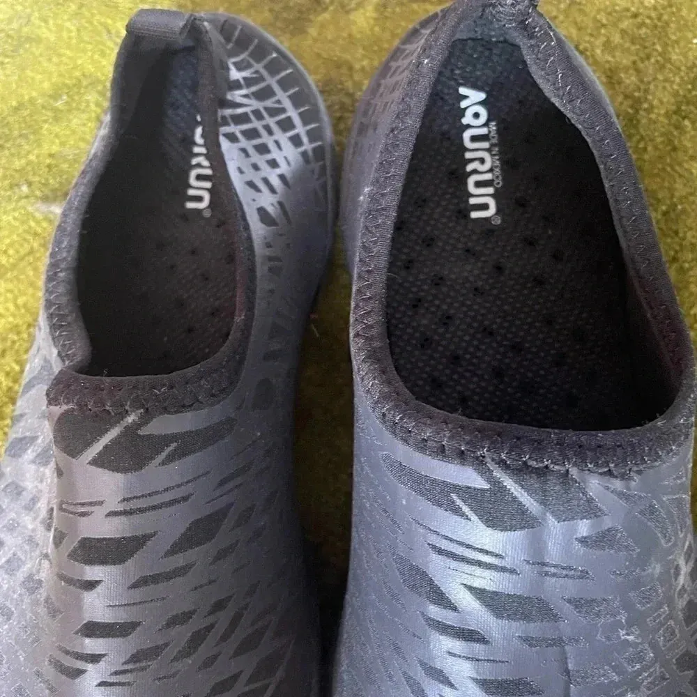 AQURUN Unisex Black Water Shoes Size‎ 10 Women 270mm EUC 015 Black - Image 2