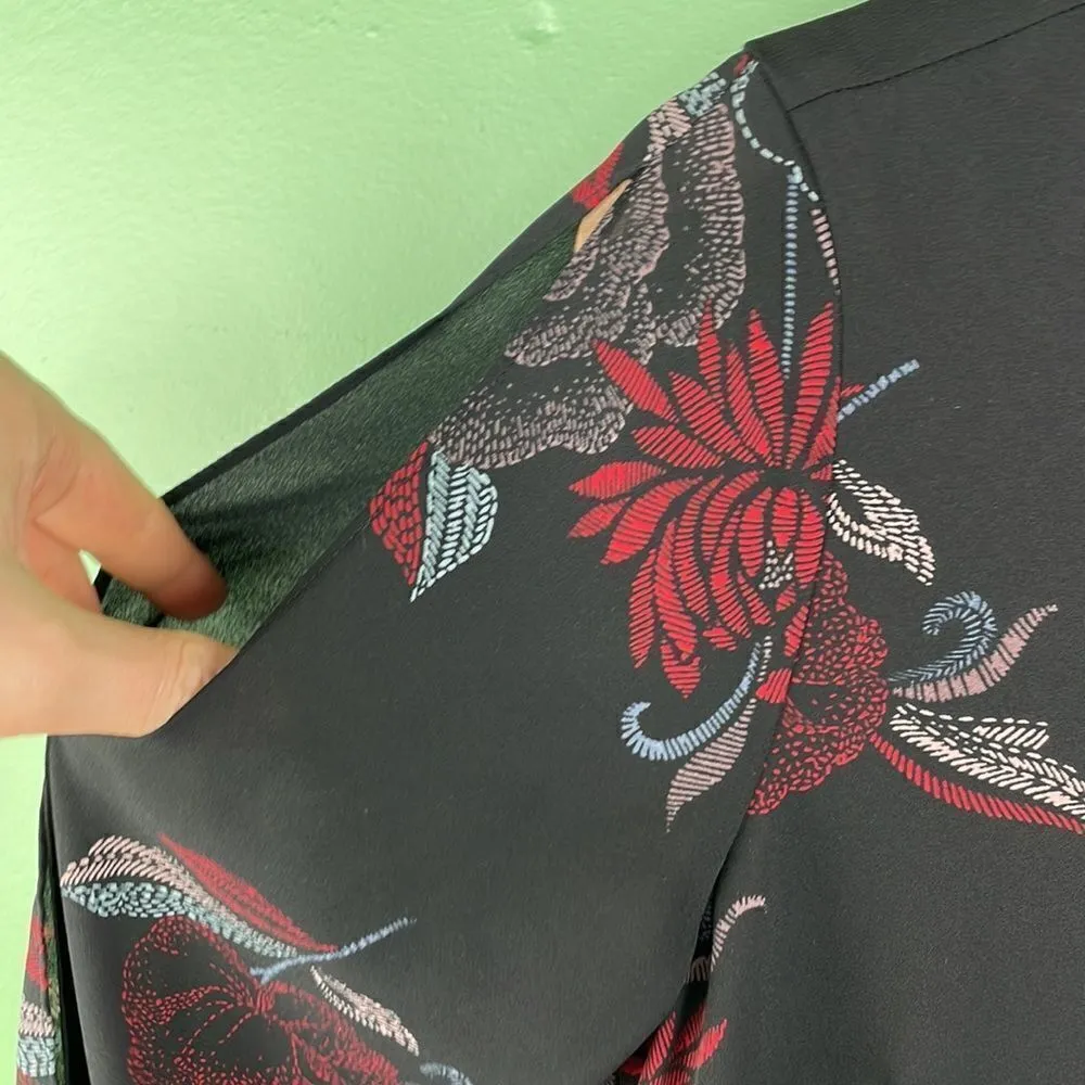 Maurices Floral Print Shift Dress Cold Shoulder size XS - Image 6