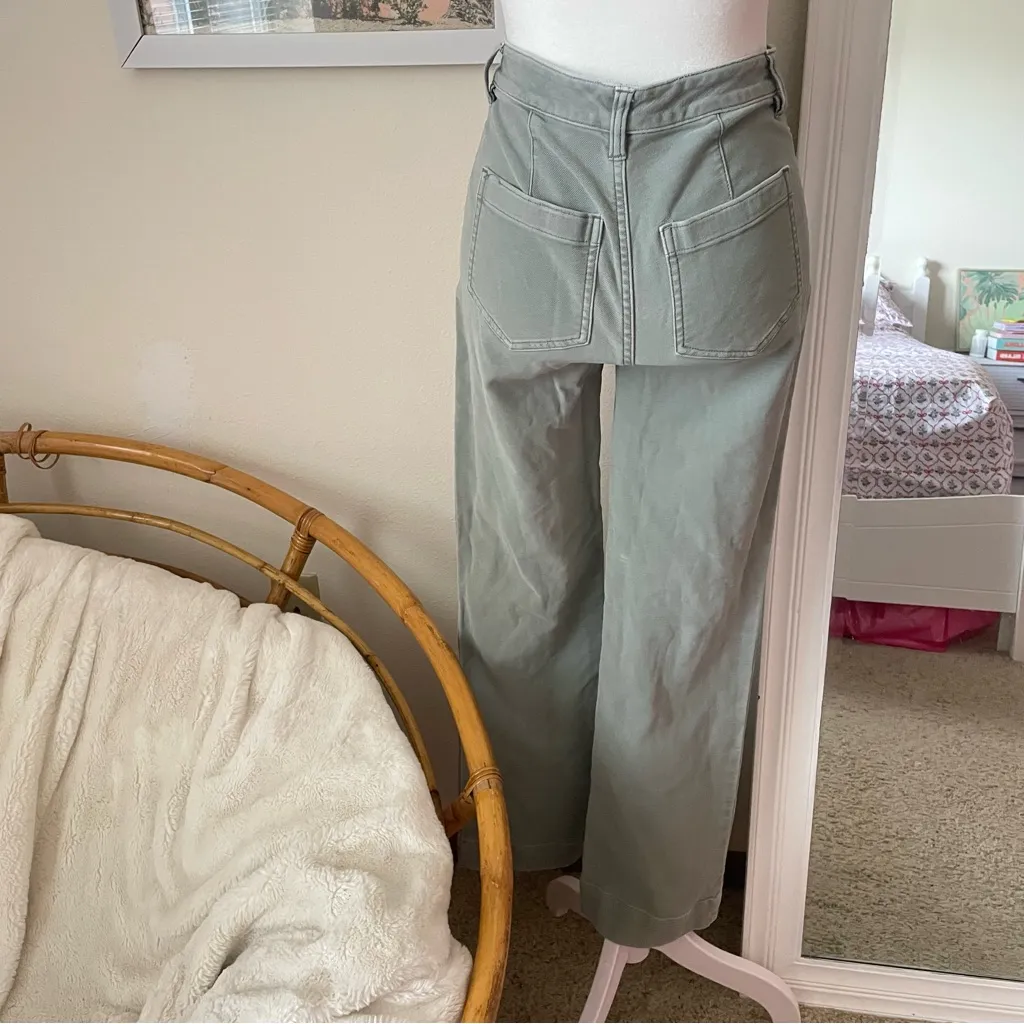 Faherty Stretch Terry Patch Pocket Pant in Sea Spray Green - Image 10