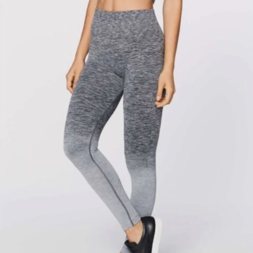 Lululemon ombré leggings - Image 2