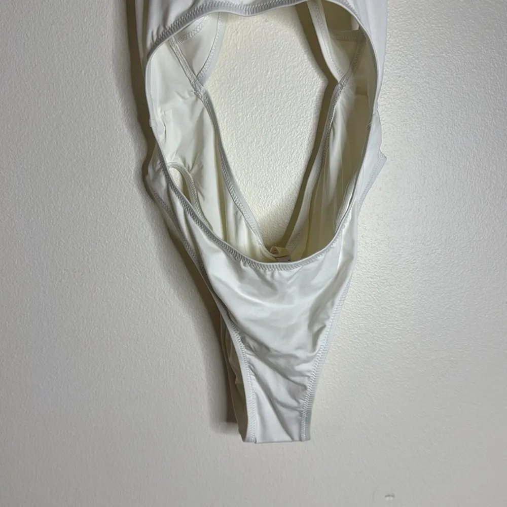 Skims Swim Cut Out Monokini Bikini swimsuit size medium in marble - Image 5