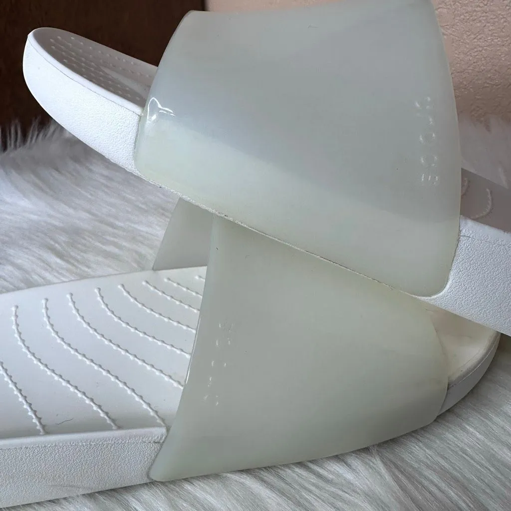 Crocs Splash Glossy Slide White Sandals Size 9 - Image 11