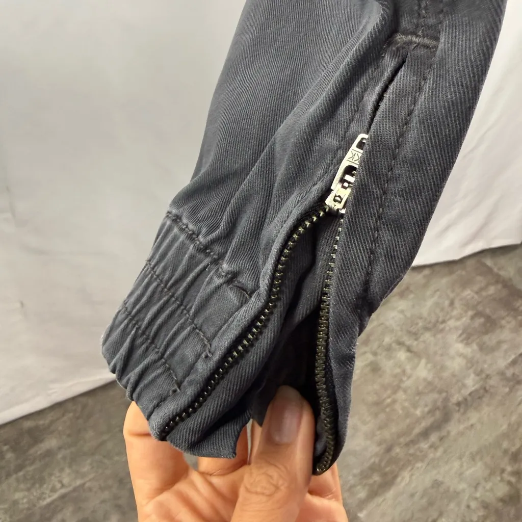 Spanx Stretch Twill Cargo Jogger Pant in Washed Black Size Small - Image 6