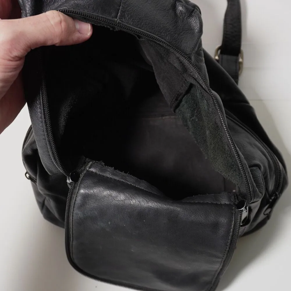 VTG 90s Gold Duck Black Leather Backpack Adjustable Straps Travel Grunge Vintage - Image 6