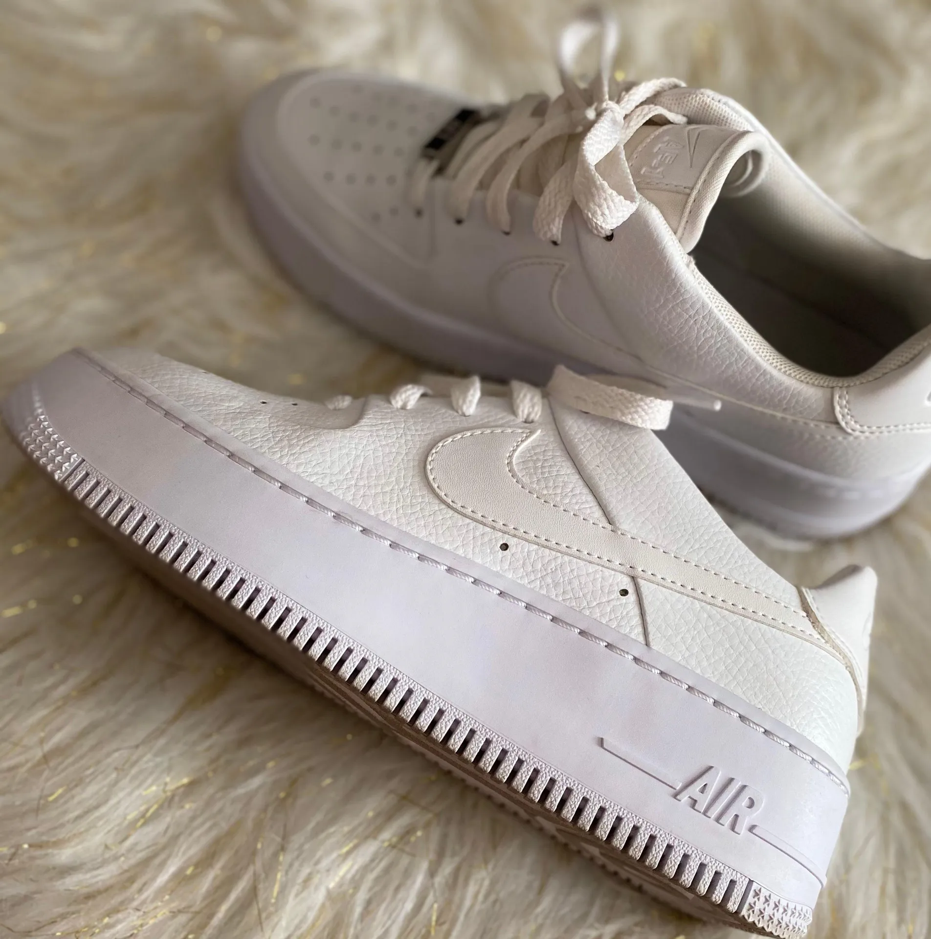 Nike  Air Force 1 Sage Low - Image 3