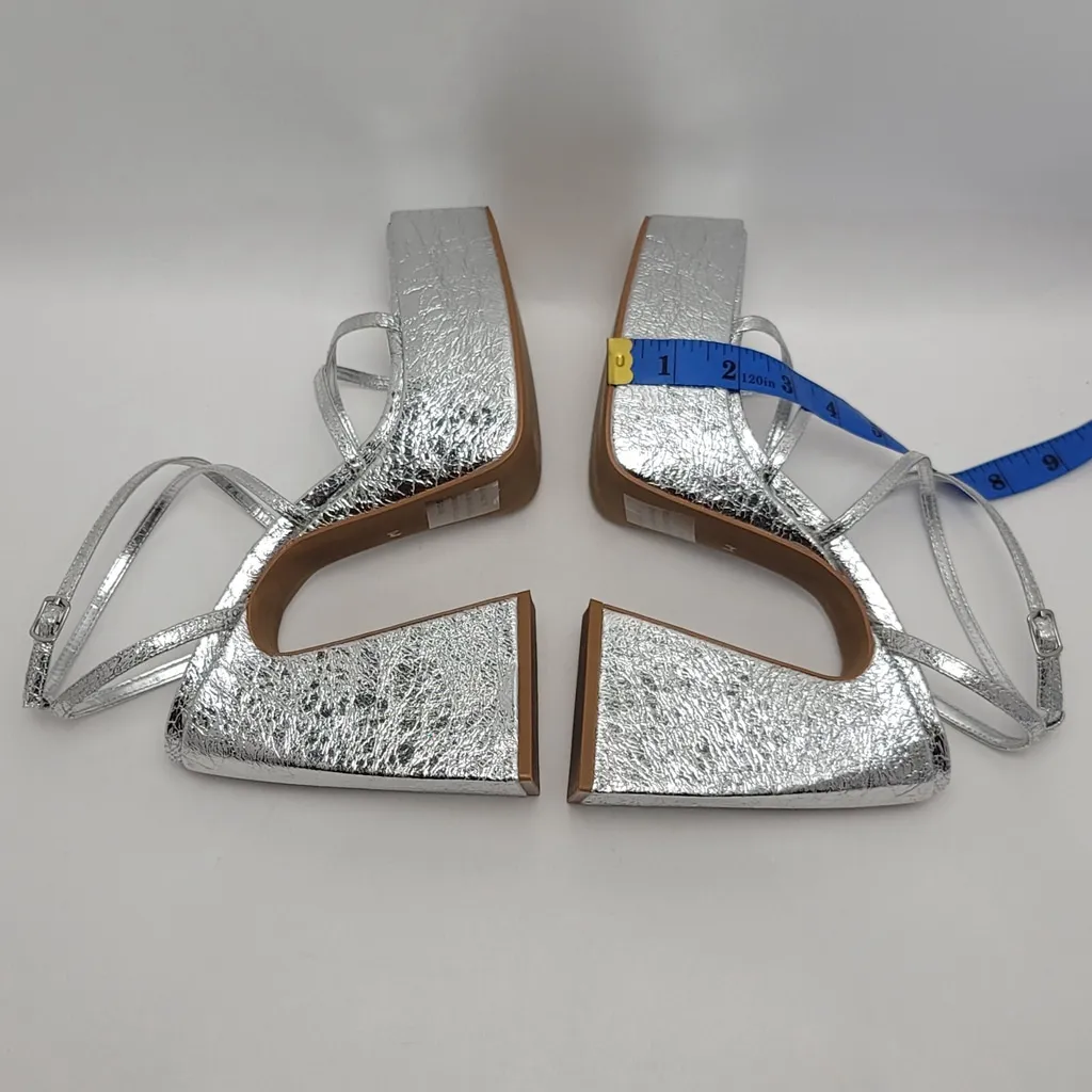 Aqua Chance Strappy Open Toe Platform Block Heels Metallic Silver Sandals Sz 8.5 - Image 9