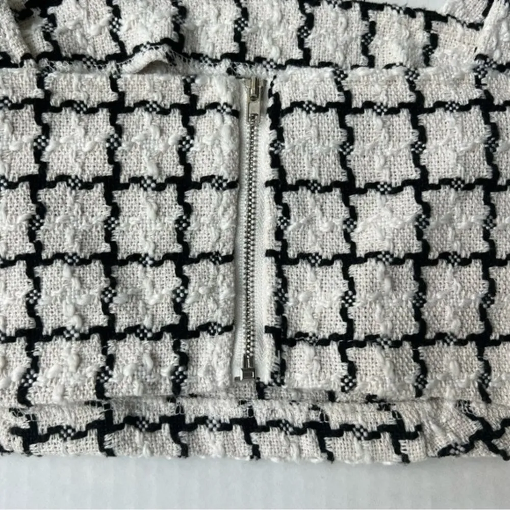 SheIn knit tweed  crop tank top size small - Image 4