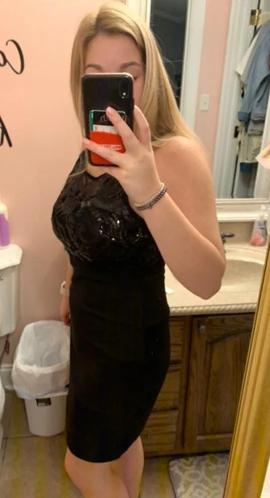 Boutique Black Formal Sequin Dress - Image 2