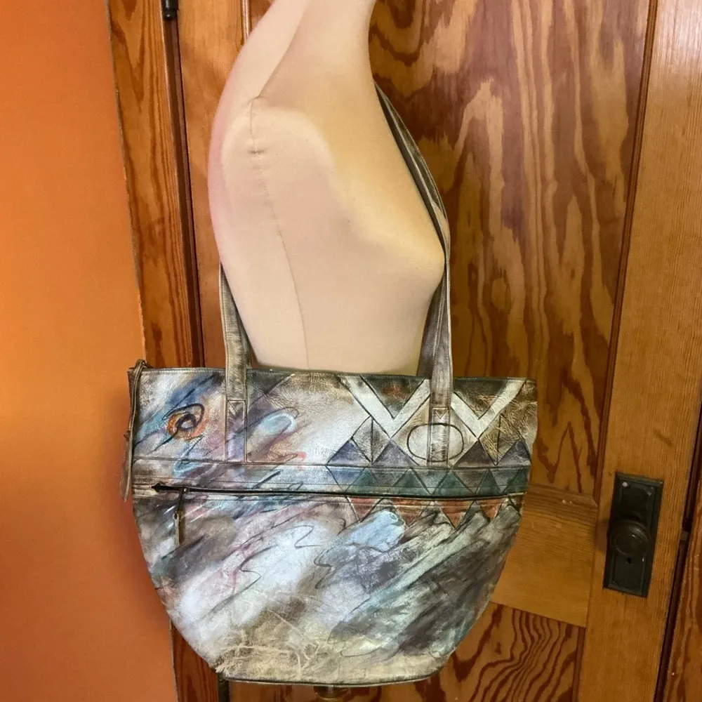 Vtg Jane Yoo hand painted oversized leather bag - Image 7
