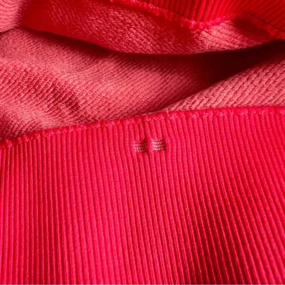 Gymshark Ultra Seamless Hot Pink Crop Top Back Cut Outs TikTok famous XS - Image 9