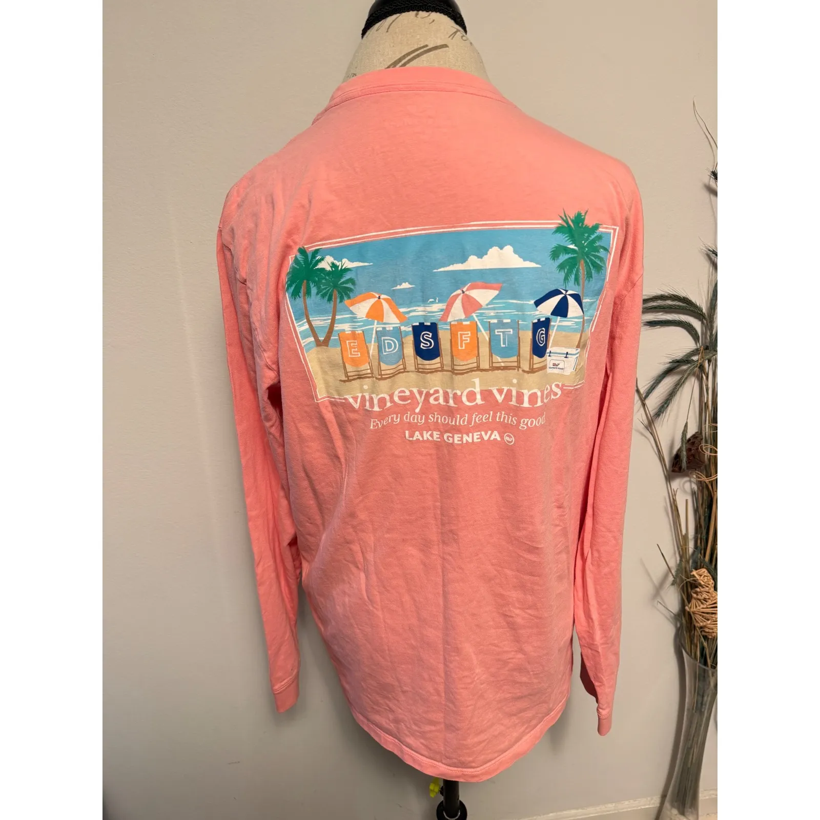 Vineyard Vines Lake Geneva Long Sleeve Pocket T Shirt Coral Size M - Image 2