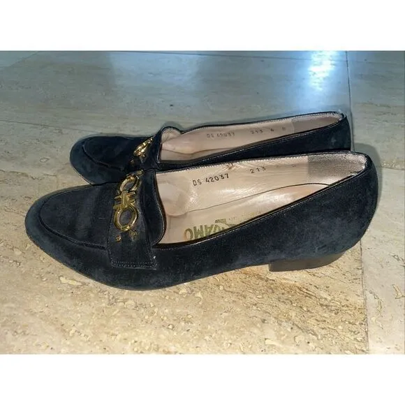 salvatore ferragamo horsebit loafers‎ Women black suede size 6 - Image 3