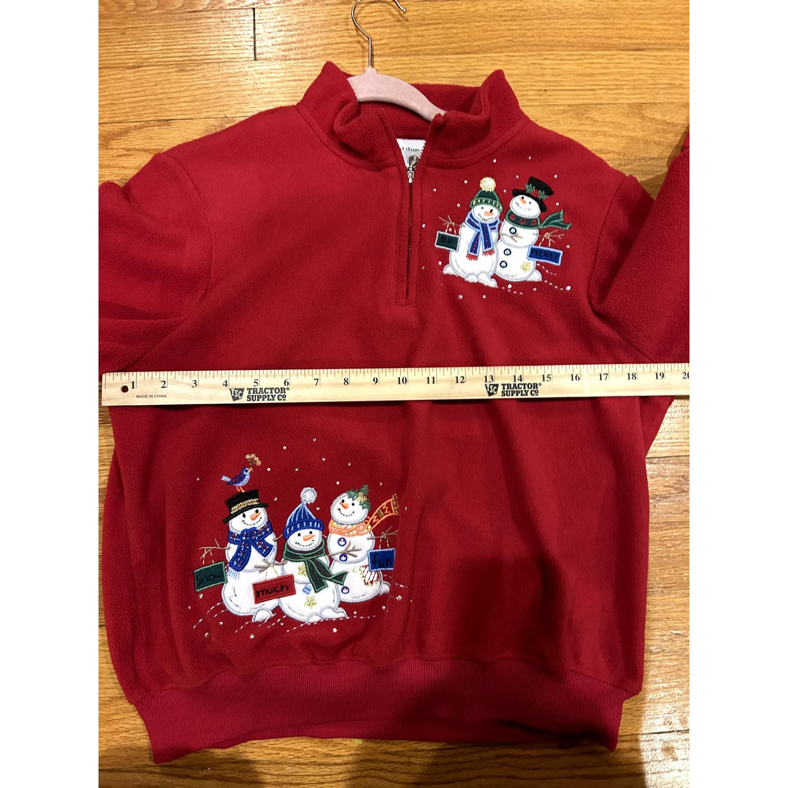 Alfred Dunner Women's Medium Petite Snowman Christmas Sparkles Fleece Pullover - Image 6