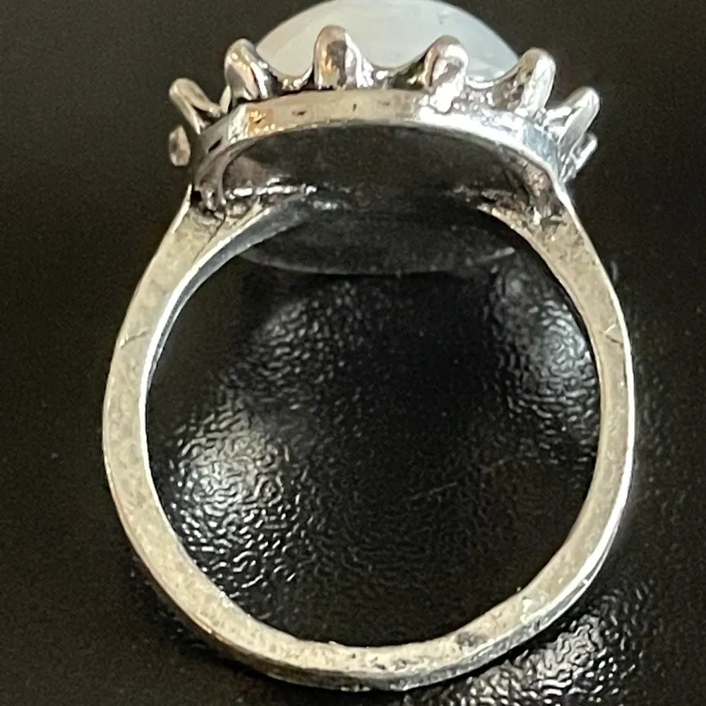 Opal stone S925 silver plated ring size 5 - Image 4