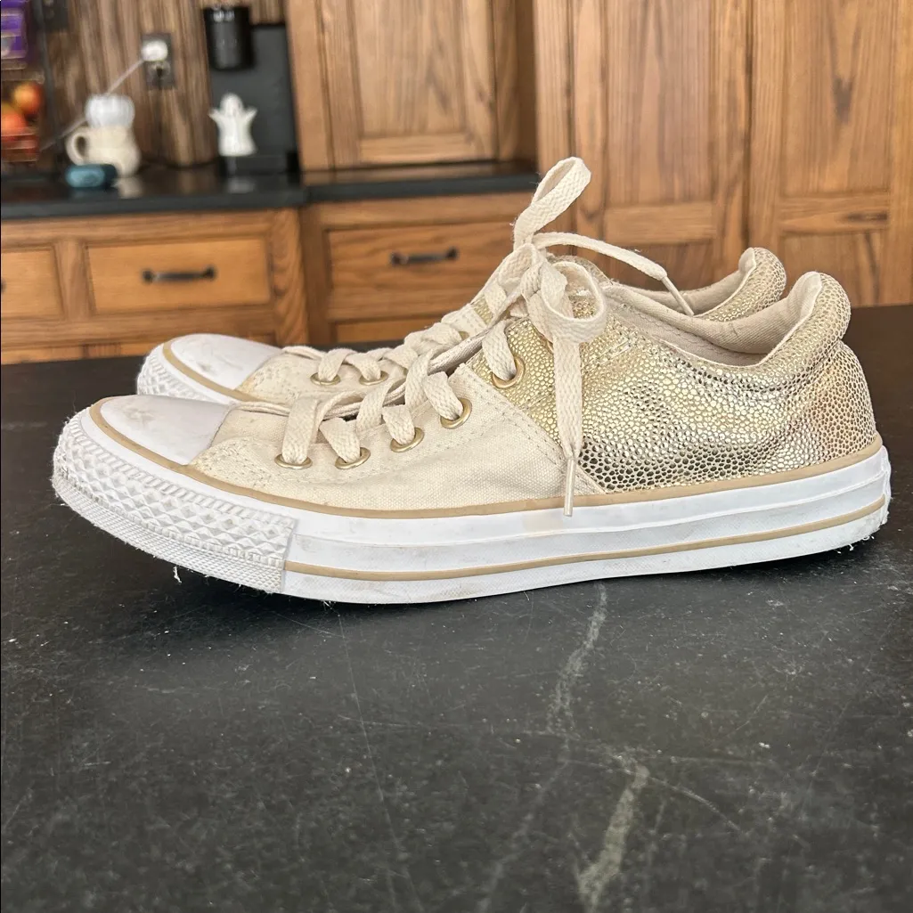Converse Chuck Taylor All Stars Madison low top sneaker gold cream women’s‎ 8 - Image 4