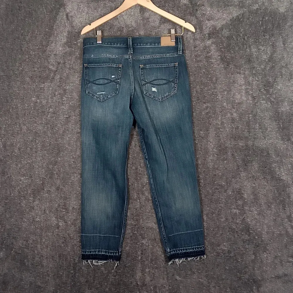 Abercrombie & Fitch boyfriend straight jeans cropped varsity  women's 2R - Image 4