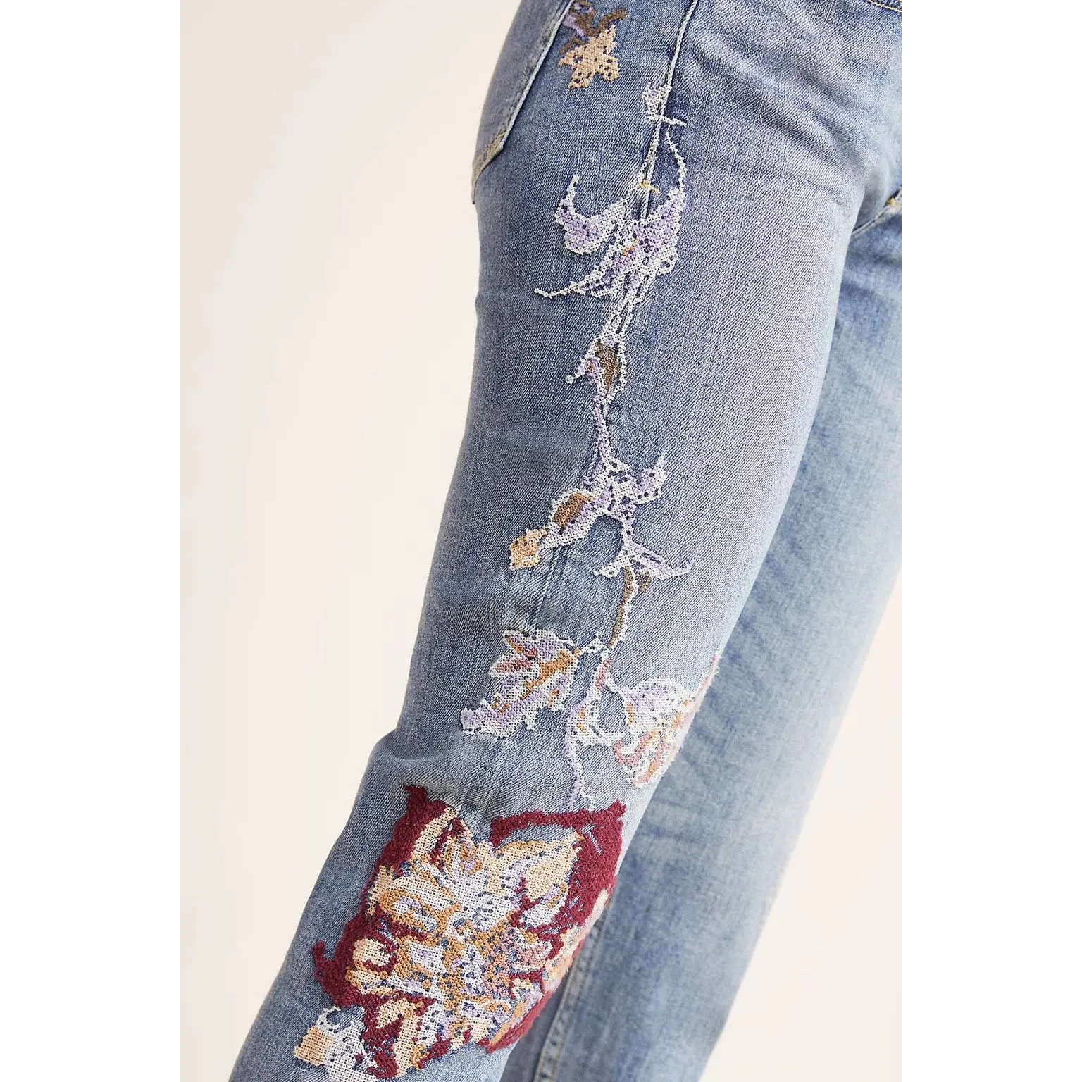 Pilcro Mid-Rise Slim Boyfriend Jeans - Image 2