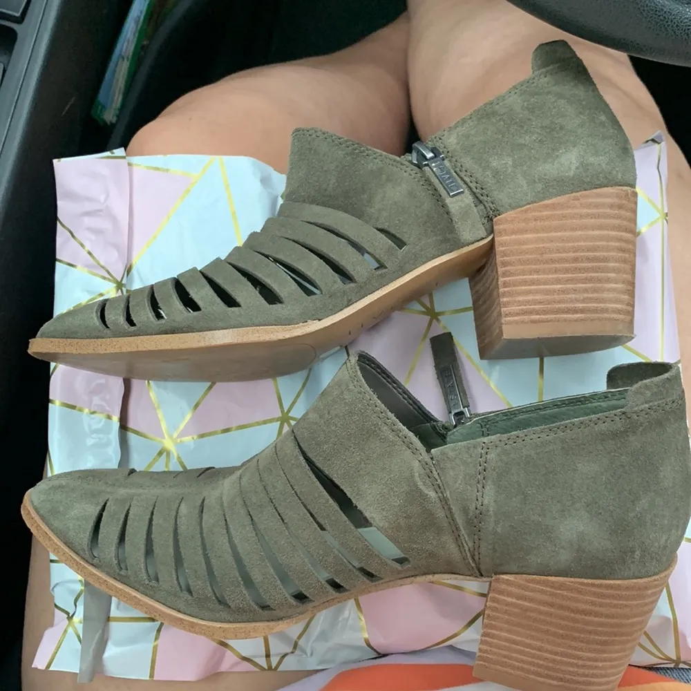 1. STATE Arnet Green Suede Leather Bootie *REPHOTOGRAPH* - Image 2