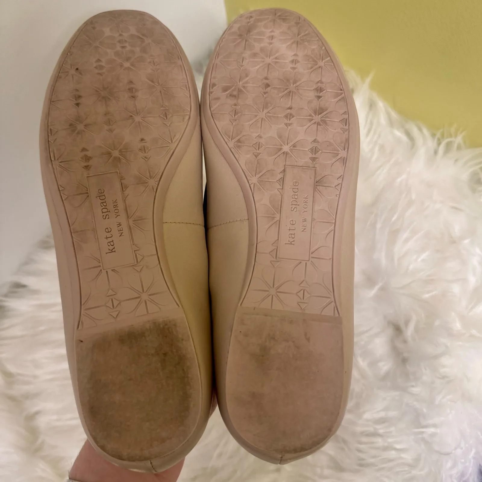 Kate Spade Kait Leather Ballet Flat Sz 6.5 Logo Quiet Luxury neutral minimalist - Image 8