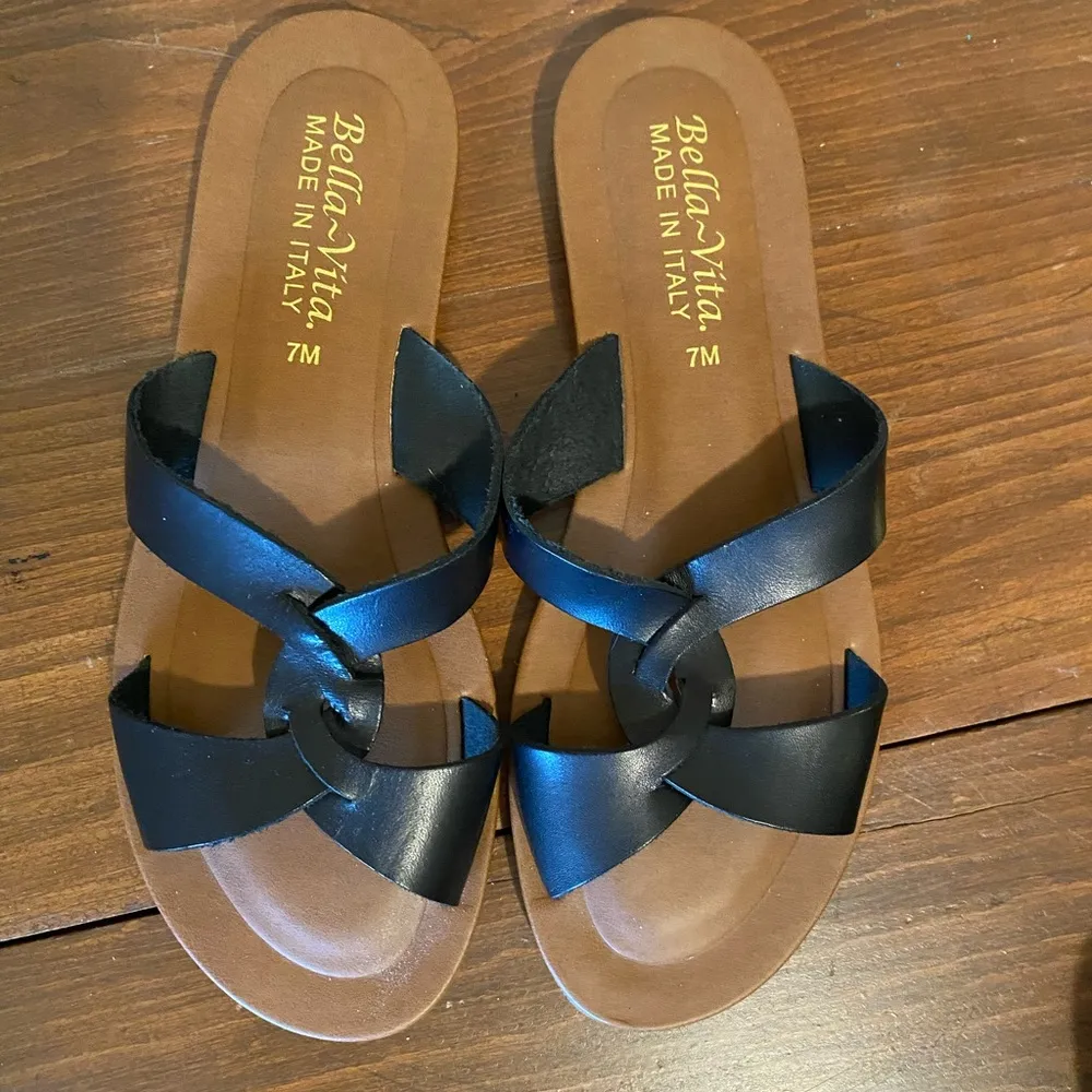Bella-Vita Italian Leather Women’s Sandals Sz 7 - Image 2