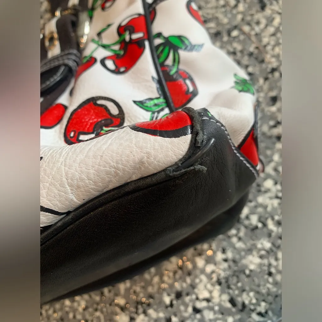 EUC Isabelle Fiore Checkered Cherry Leather Shoulder Bag Black - Image 9