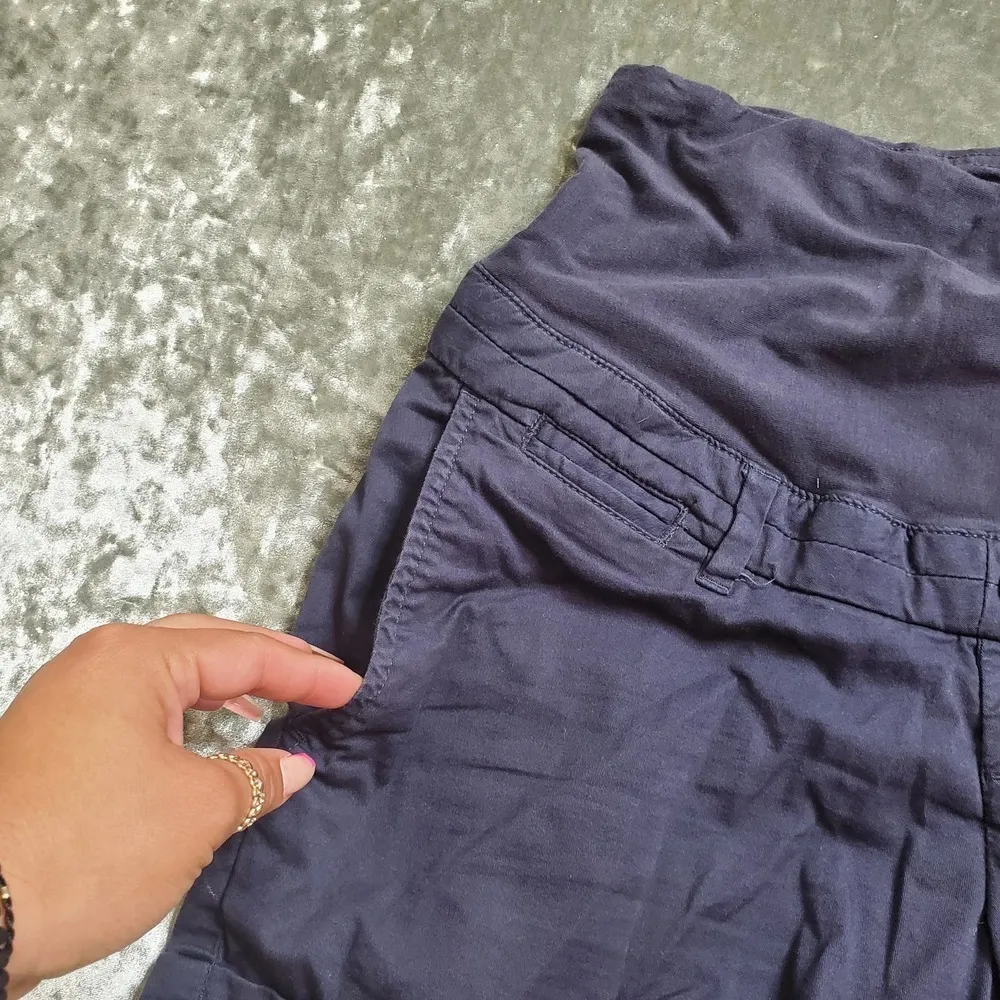 H&M Maternity Navy Shorts - Image 2