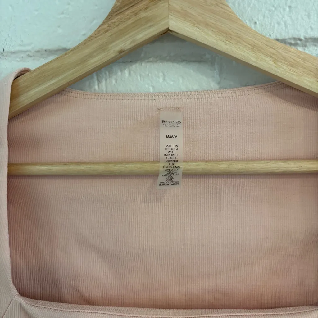 NWT Beyond Yoga pink cropped square neck long sleeve top - Image 3