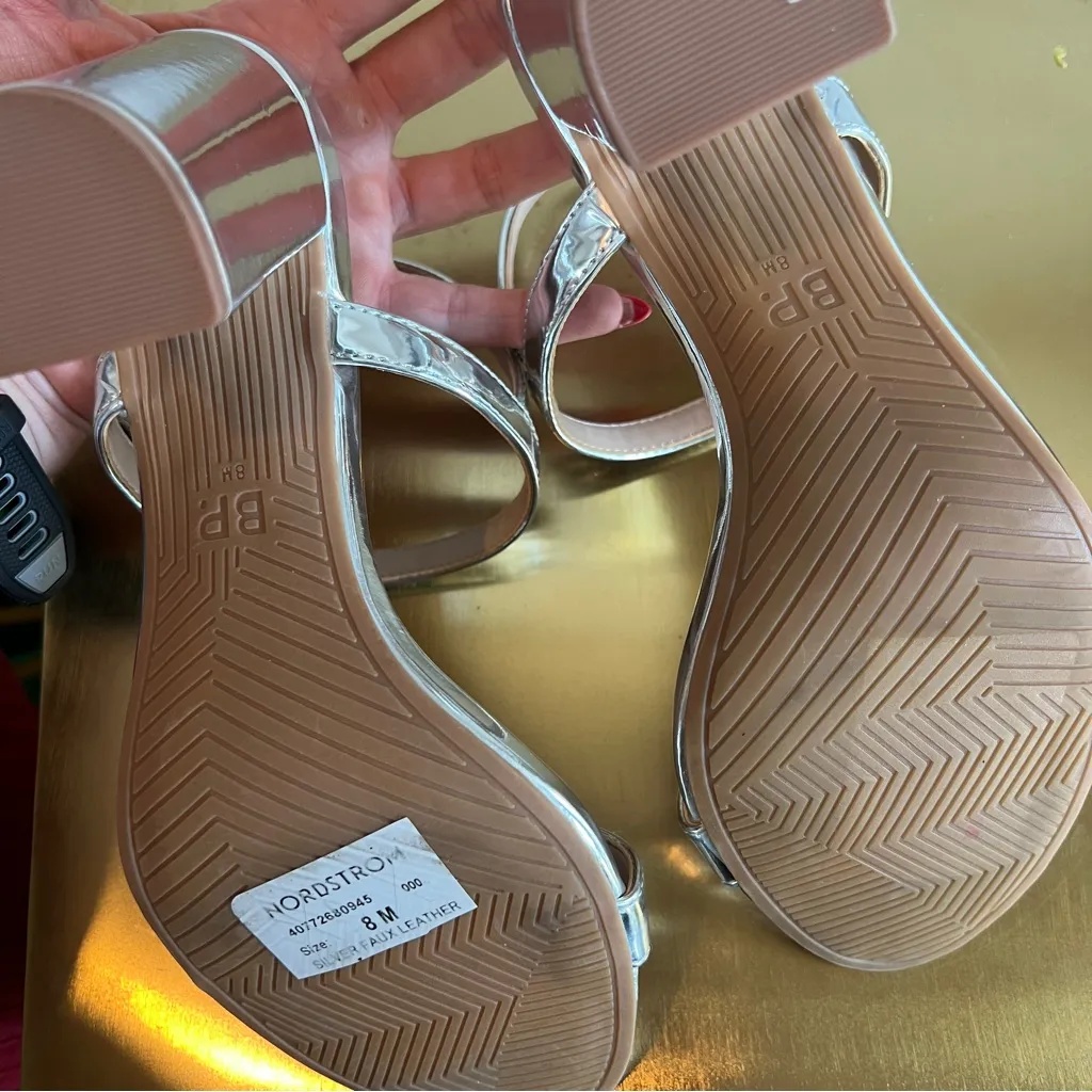 Nordstrom Silver Metallic Block Heel Sandals - Image 7