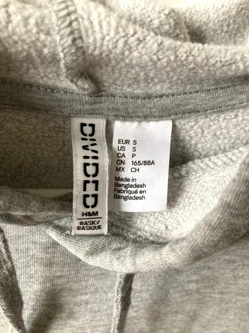 Divided Cropped Hoodie - Image 3