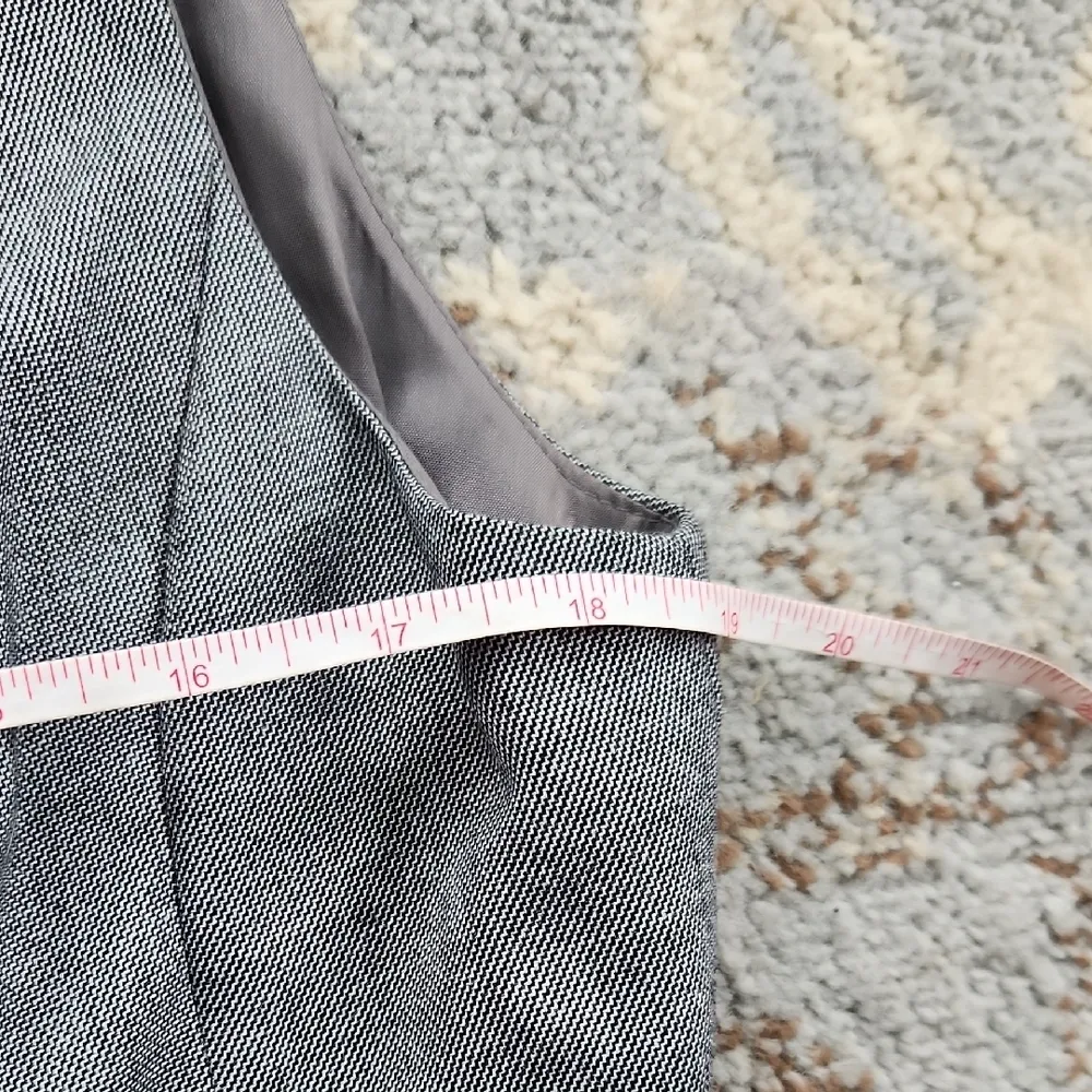 Tahari Arthur S. Levine Sheath Dress Sleeveless Gray 14 - Image 3