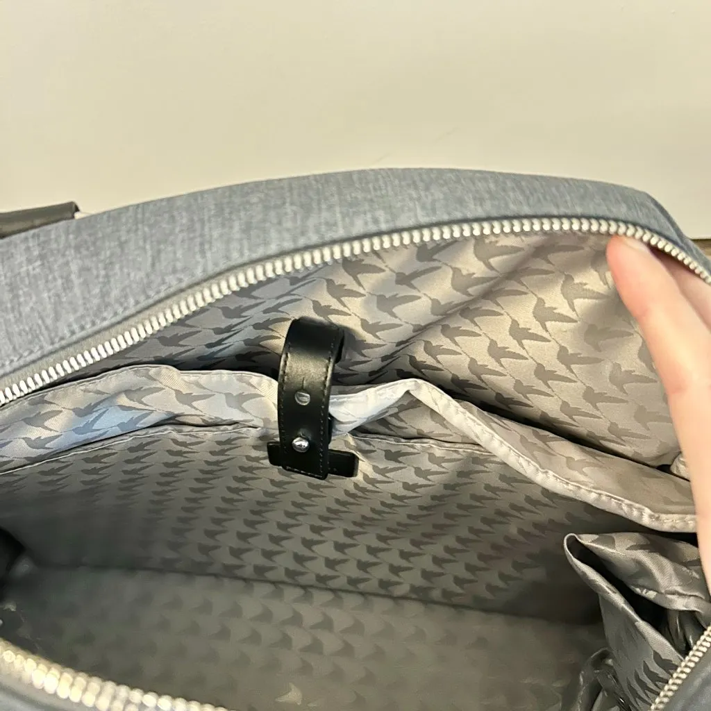 Lo & Sons OMG Work Travel Gym Tote Bag in Heather Blue - Image 10