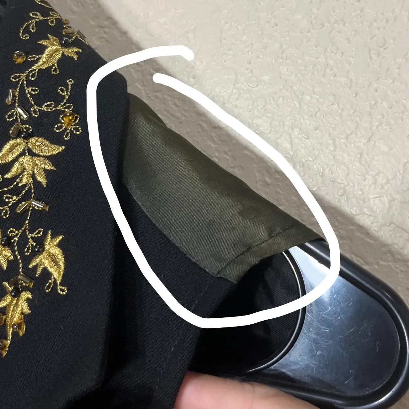 Vintage Lizwear Black Embroidered Western Vest Blazer Style Gold Accents Size 8 - Image 6