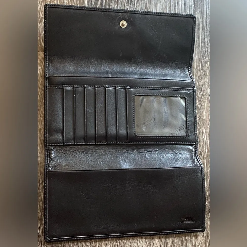 Coach Black Logo Wallet with hole - Image 14