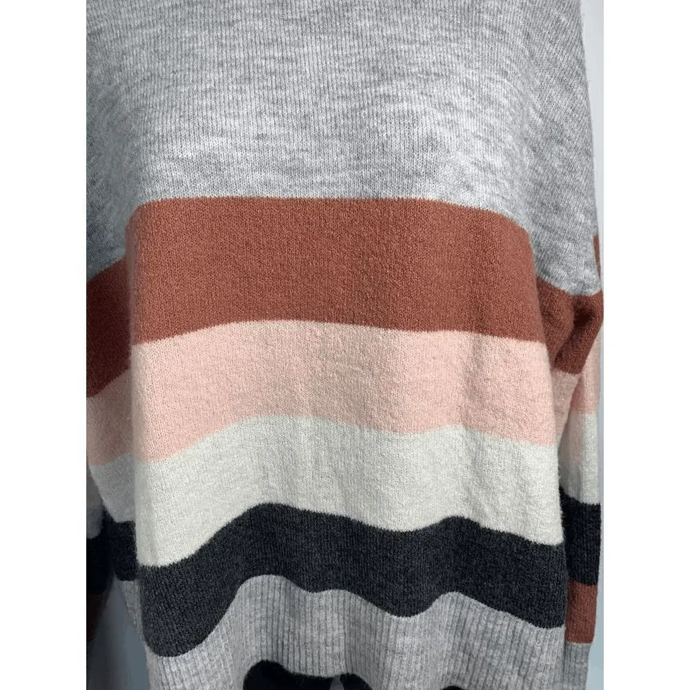 Beachlunchlounge Sweater  - Image 5