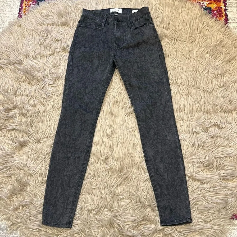 FRAME le skinny de Jeanne snake print  jeans size 27 - Image 3
