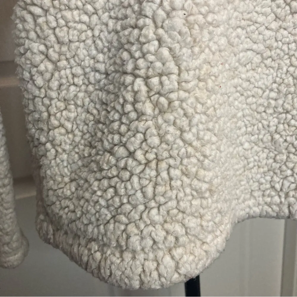 Time and Tru Teddy Bear Pull Over - Image 3