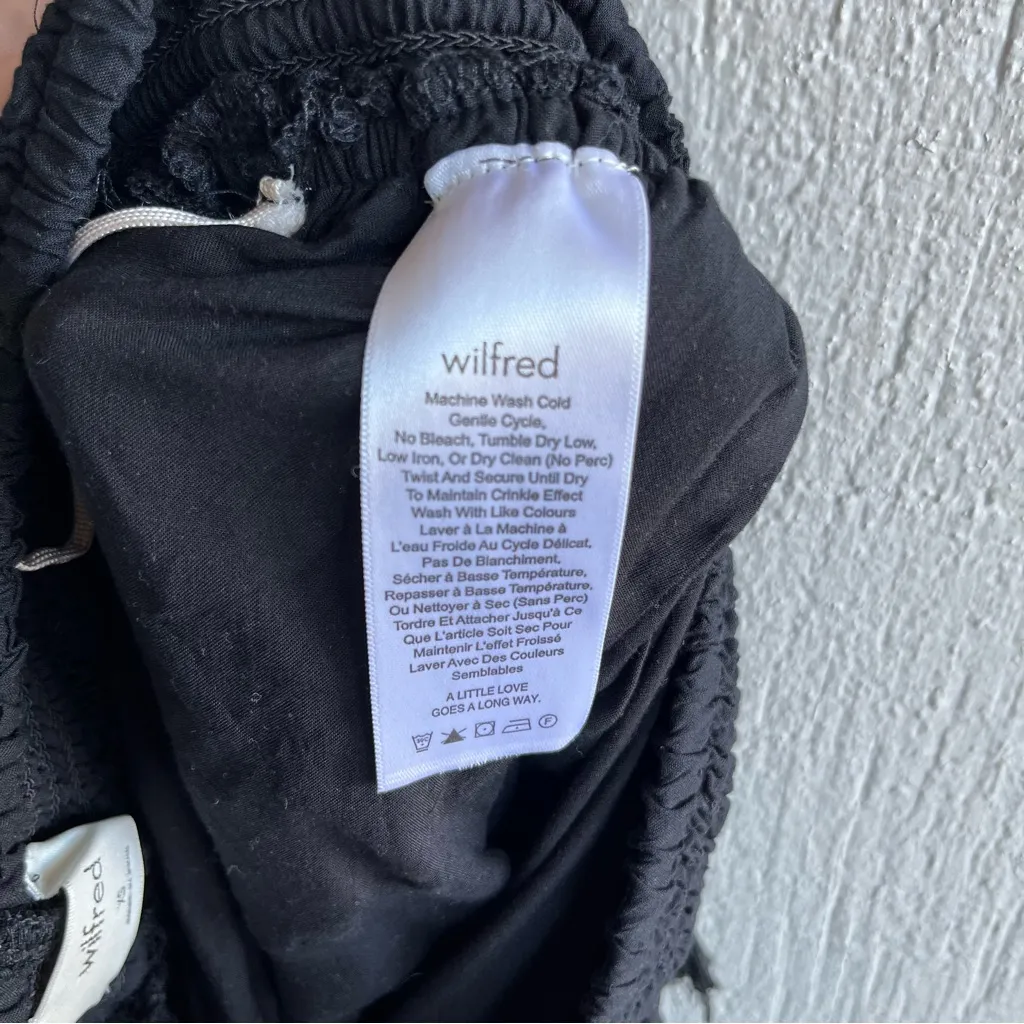 Aritzia Wilfred Nanterre Wide Leg Flowy Crop Pants Gauchos in Black Size XS - Image 9