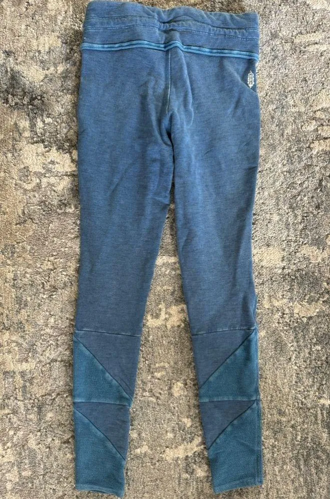 Free People Kyoto Leggings in blue - Image 5