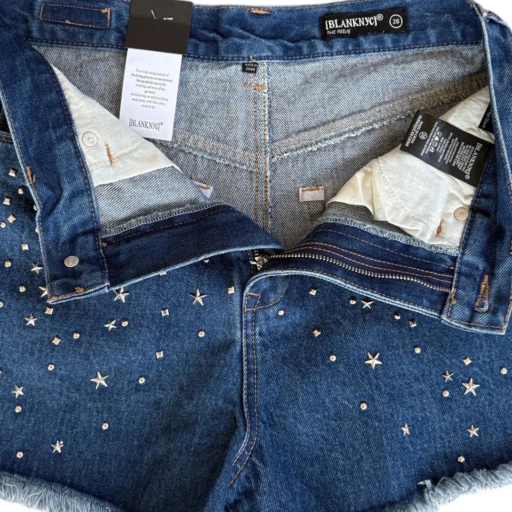 NWT BLANK NYC The Reeve High Rise Silver Dream Denim Shorts Size 28 Retail $98 - Image 4