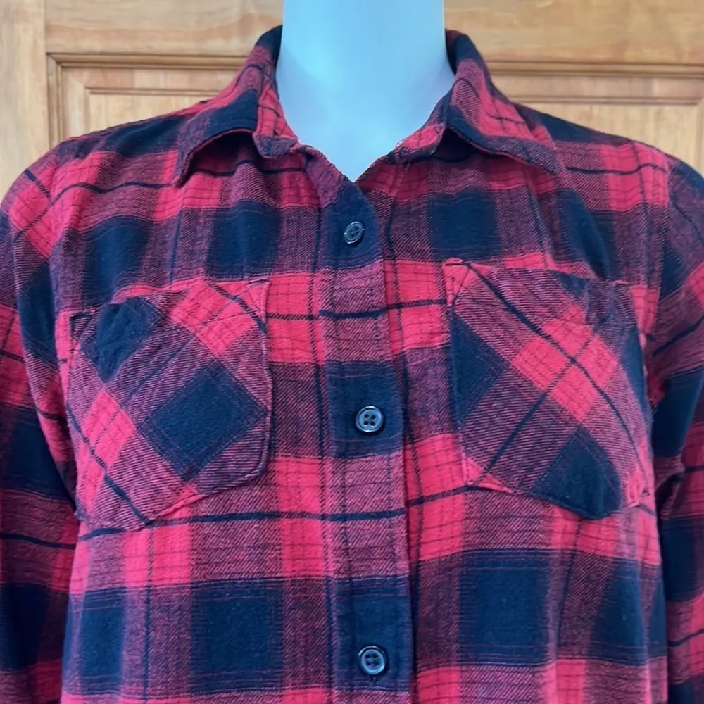 STOIC Red & Black Buffalo Plaid Flannel Shirt Woman’s Sz Medium Button Down Top - Image 2