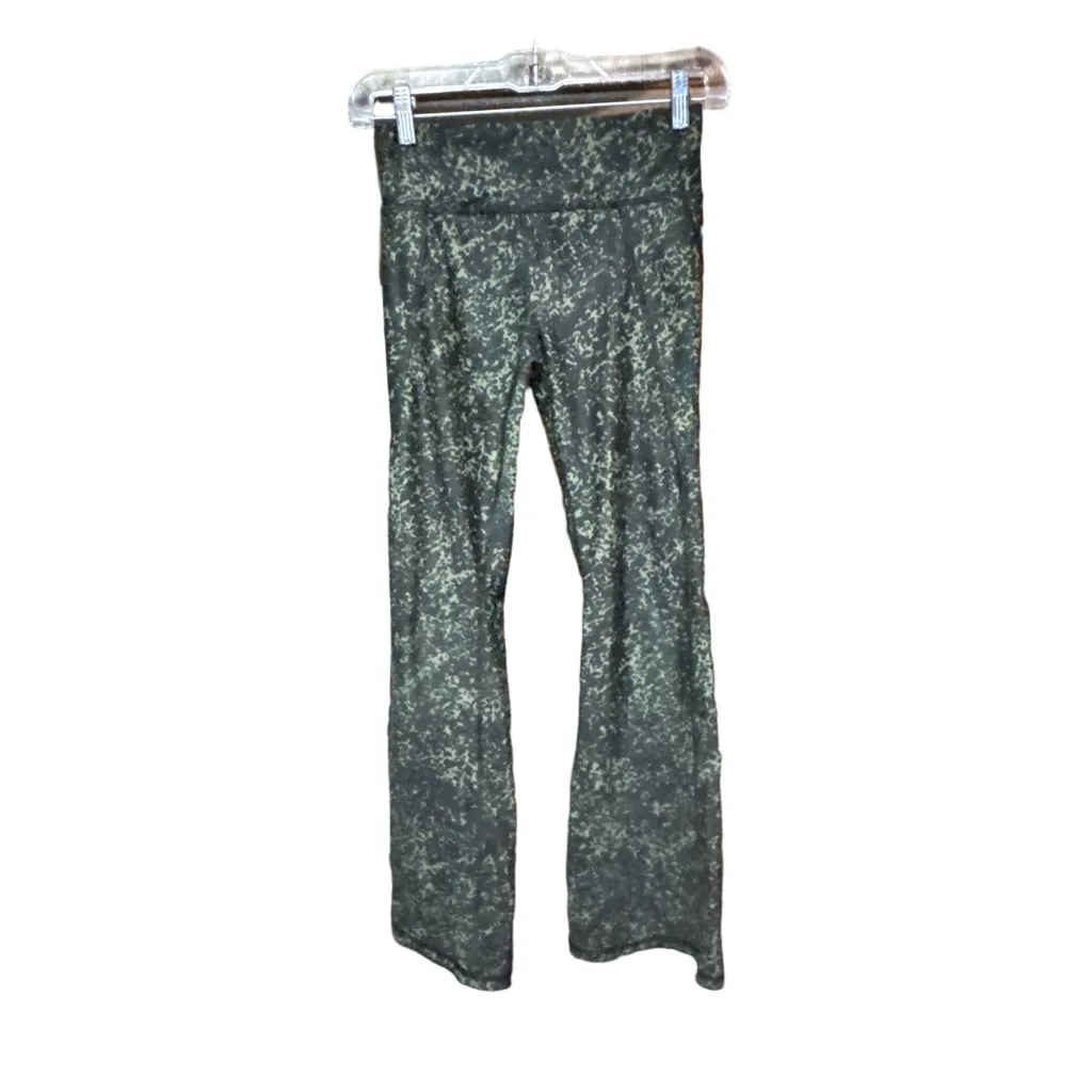 Women's Old Navy Active Pants Size L Green Dots - Image 2