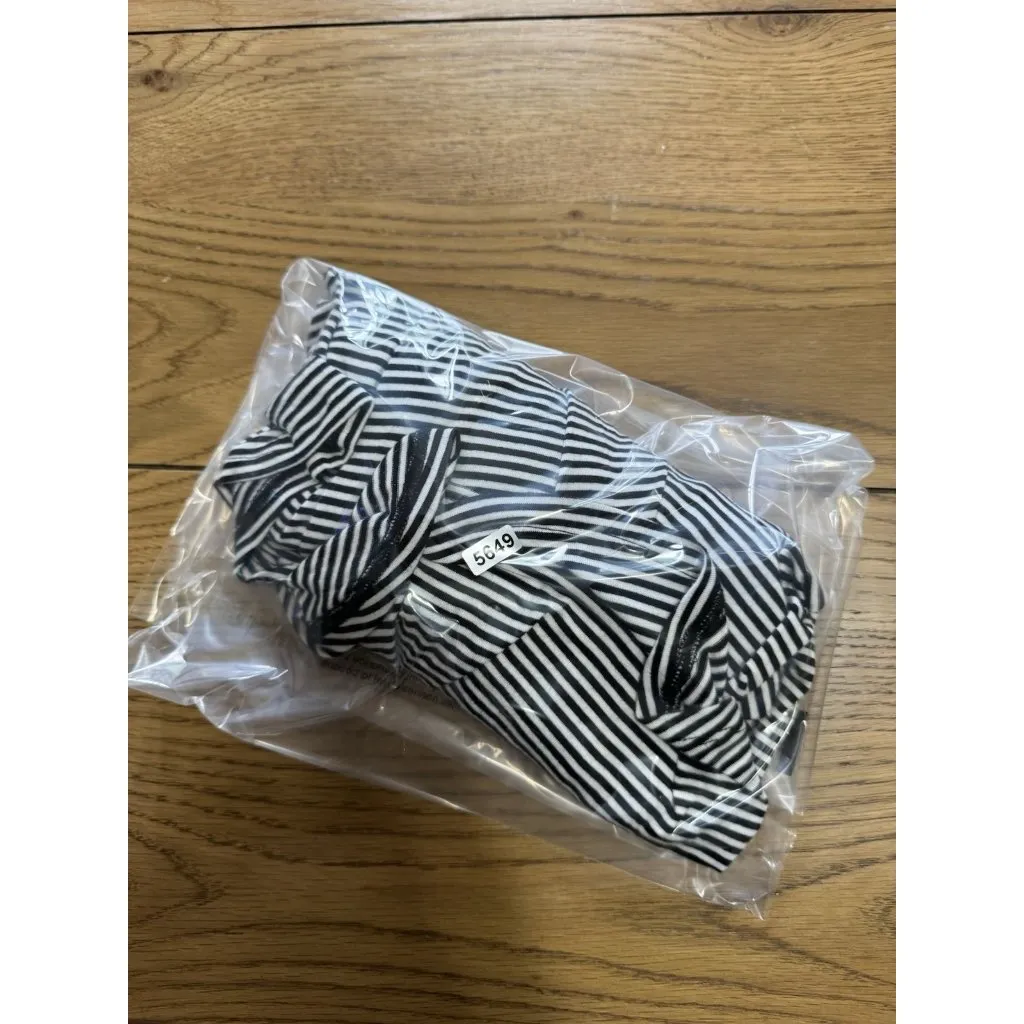 a.n.a A New Approach Black & White Striped Long Sleeve Shirt‎ Women Size Medium - Image 9