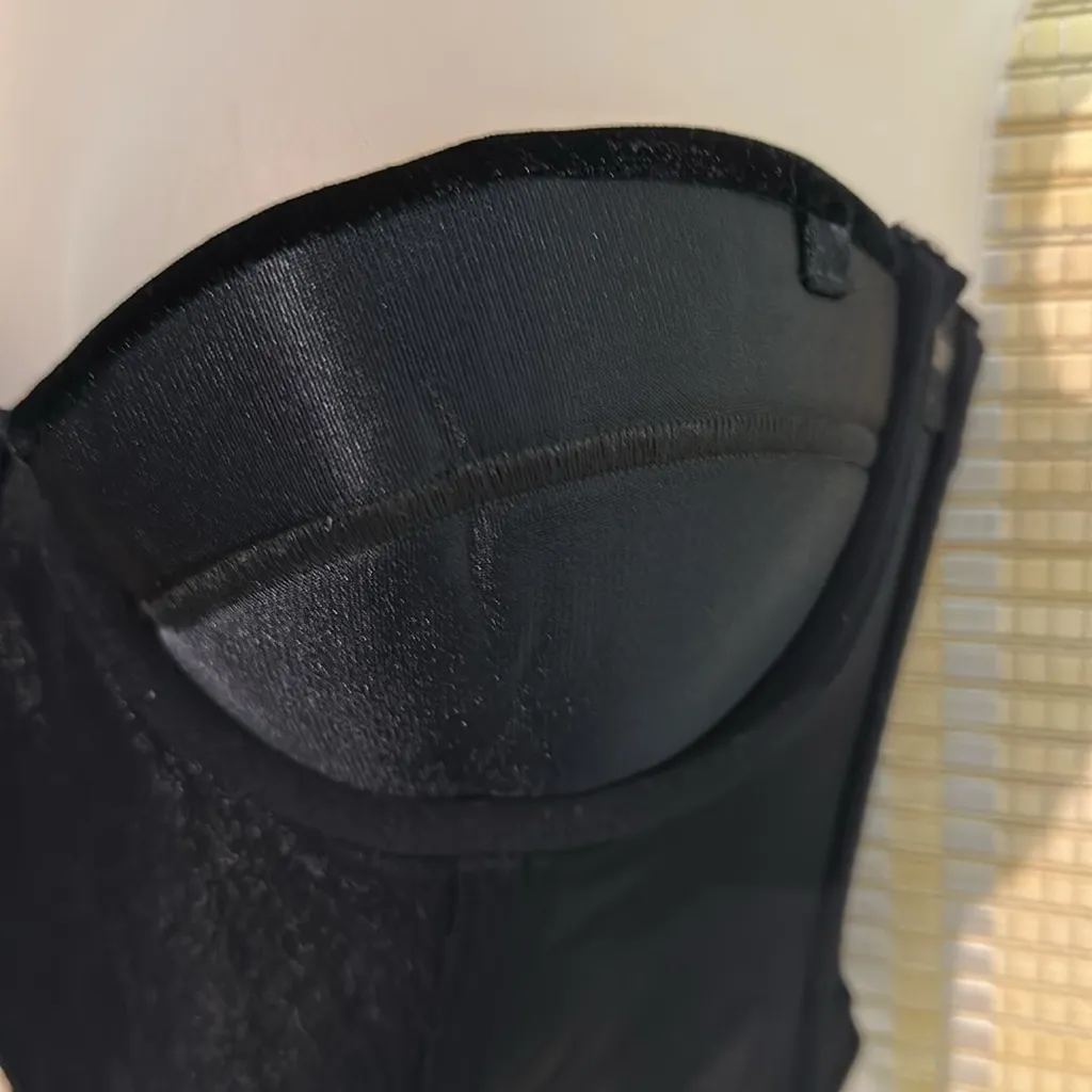 Victoria's Secret Vintage Y2K Black Velvet Strapless Corset Top 34B - Image 10
