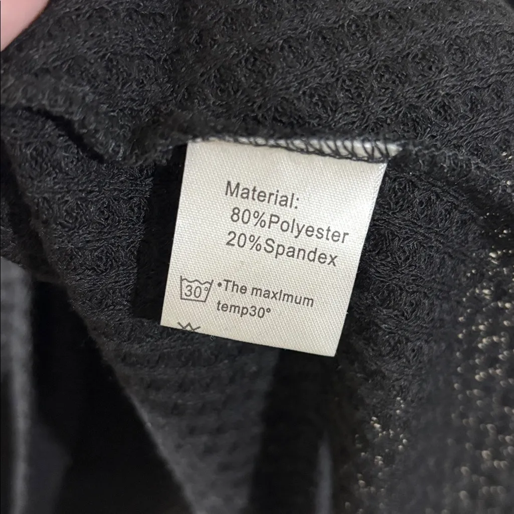 NEW Black Waffle Knit Knot Front Tank Top Size XL - Image 5