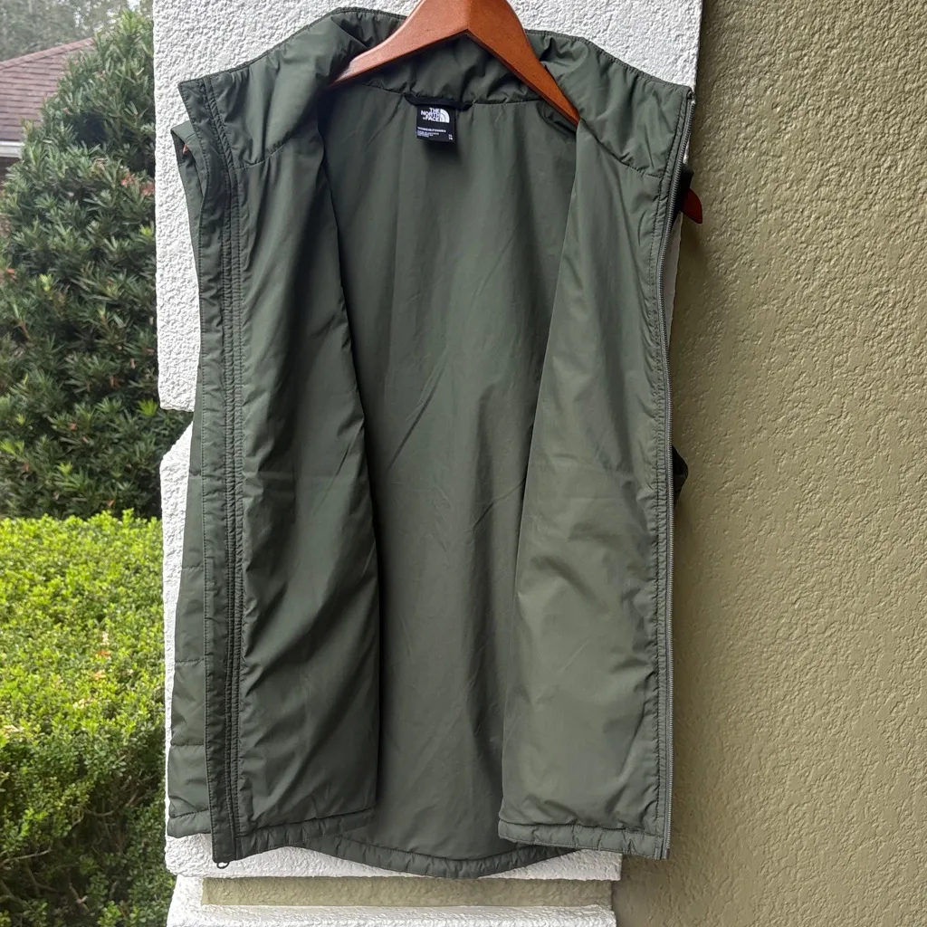 The North Face Women’s Olive Quilted Vest - Image 8