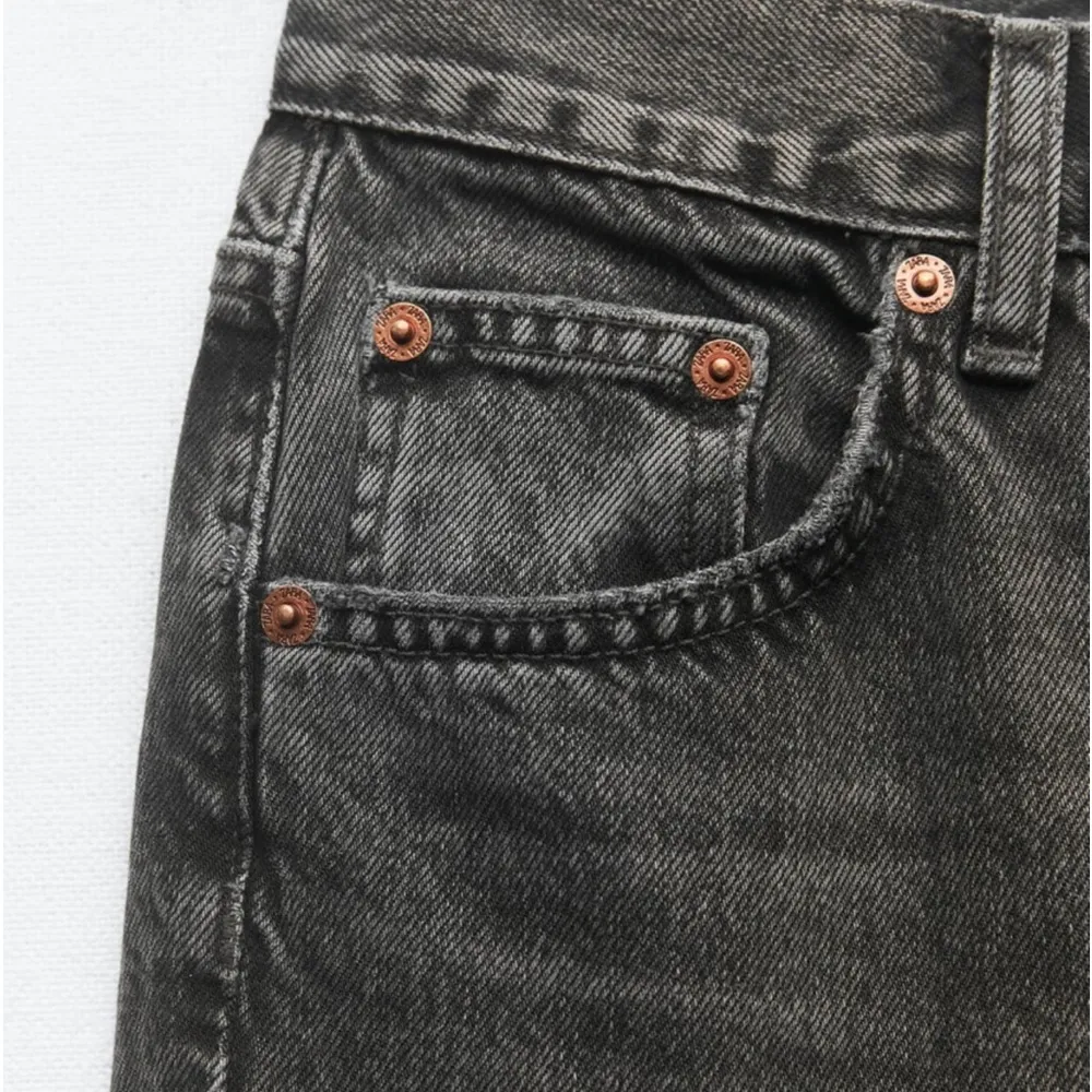 Zara Black Low Rise Jeans - Image 4